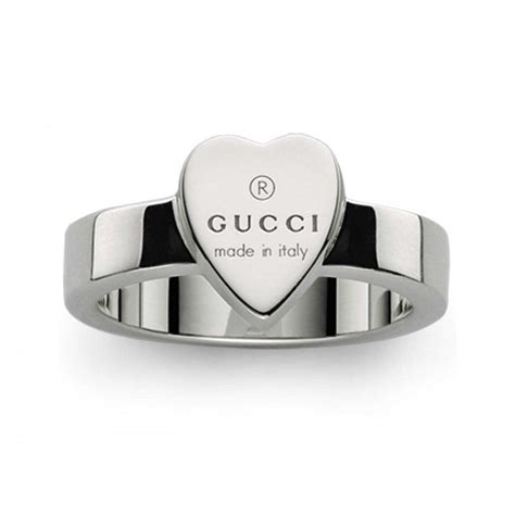 fake heart gucci ring|gucci trademark ring.